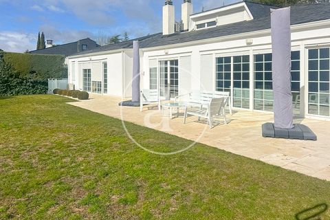 Villa a La Moraleja, Madrid, La Moraleja - € 4.100.000 | Ref: VMN2604011 - foto 2