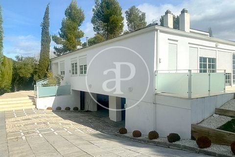 Villa a La Moraleja, Madrid, La Moraleja - € 4.100.000 | Ref: VMN2604011 - foto 19