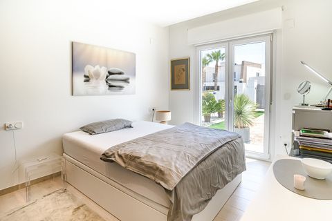 Villa en Algorfa, Alicante, Algorfa - € 585.000 | Ref: CLDZGS-70102 - photo 25