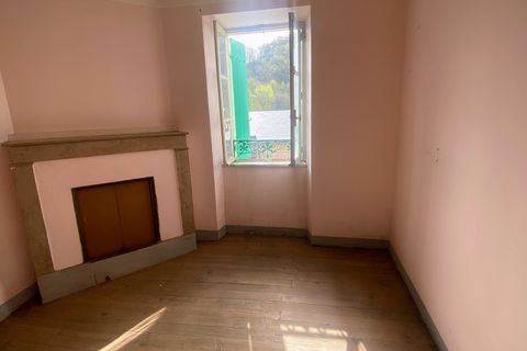 Landsbyhus i Laval-Roquecezière, Aveyron, Laval-Roquecezière - € 33.500 | Ref: 89660 - foto 8