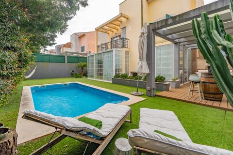 Villa a Cascais, Lisbon, Cascais - € 985.000 | Ref: DH978 - foto 4