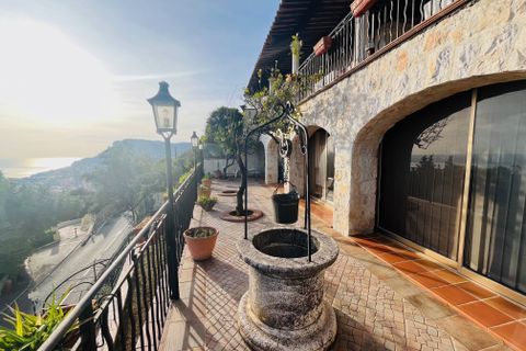 Villa i Roquebrune-Cap-Martin, Alpes-Maritimes, Roquebrune-Cap-Martin - € 3.200.000 | Ref: HH-16152124 - foto 5