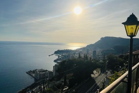 Villa i Roquebrune-Cap-Martin, Alpes-Maritimes, Roquebrune-Cap-Martin - € 3.200.000 | Ref: HH-16152124 - foto 6