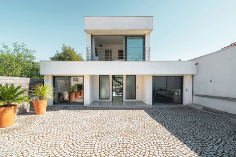 Villa a Marseille, Bouches-du-Rhone, Marseille - € 1.100.000 | Ref: HH-16148192 - foto 3