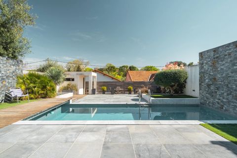 Villa a Marseille, Bouches-du-Rhone, Marseille - € 1.100.000 | Ref: HH-16148192 - foto 16