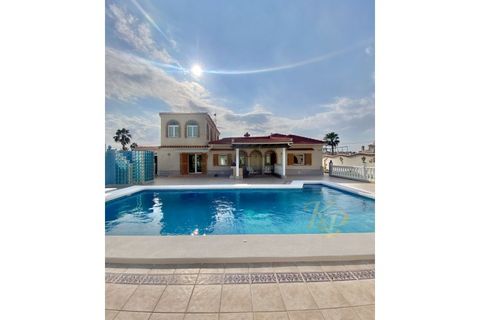 Villa i Torreta, Alicante, Torreta - € 495.000 | Ref: 1003 - foto 1