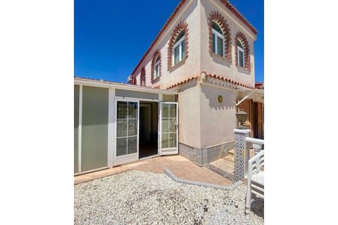Villa i Torreta, Alicante, Torreta - € 495.000 | Ref: 1003 - foto 2