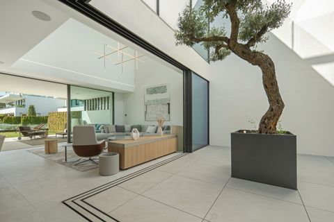 Villa a Marbella, Malaga, Marbella - € 6.300.000 | Ref: NEWV9401 - foto 11