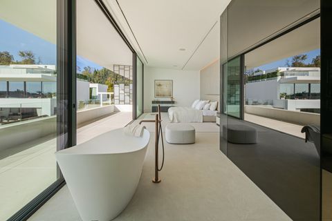 Villa a Marbella, Malaga, Marbella - € 6.300.000 | Ref: NEWV9401 - foto 34