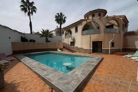 Villa a Ciudad Quesada, Alicante, Ciudad Quesada - € 665.000 | Ref: 200-4736 - foto 2