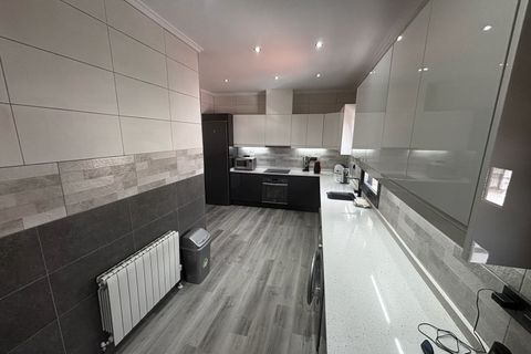 Villa a Ciudad Quesada, Alicante, Ciudad Quesada - € 665.000 | Ref: 200-4736 - foto 9