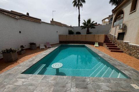 Villa a Ciudad Quesada, Alicante, Ciudad Quesada - € 665.000 | Ref: 200-4736 - foto 30