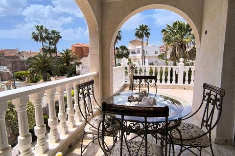 Villa en Ciudad Quesada, Alicante, Ciudad Quesada - € 599.995 | Ref: 200-4738 - photo 3