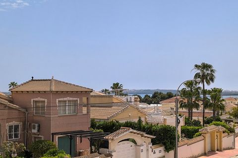 Villa en Ciudad Quesada, Alicante, Ciudad Quesada - € 599.995 | Ref: 200-4738 - photo 20