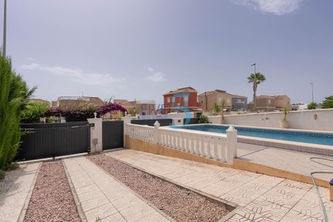 Villa i Pinar De Campoverde, Alicante, Pinar De Campoverde - € 284.950 | Ref: P8944 - foto 4