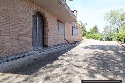 Villa a Pesaro, Pesaro and Urbino, Pesaro - € 1.150.000 | Ref: 86020520 - foto 6