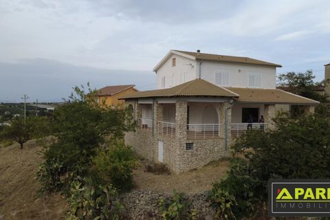 Villa i Canicatti, Agrigento, Canicatti - € 350.000 | Ref: 86917869 - foto 8