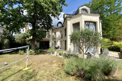 Villa a Le Vésinet, Yvelines, Le Vésinet - € 7.600/mes | Ref: 7266855 - foto 2