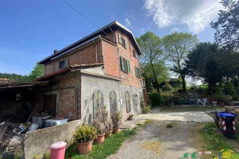 Villa a Medesano, Parma, Medesano - € 248.000 | Ref: 935 - foto 2