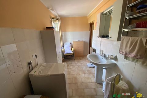 Villa a Medesano, Parma, Medesano - € 248.000 | Ref: 935 - foto 21