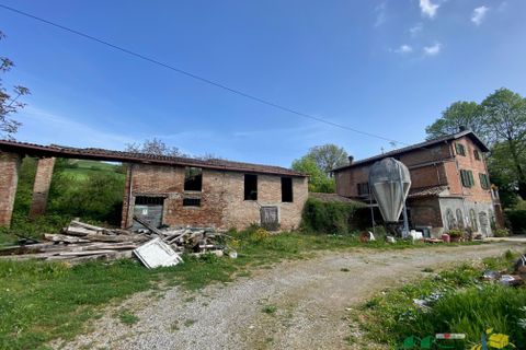 Villa a Medesano, Parma, Medesano - € 248.000 | Ref: 935 - foto 32