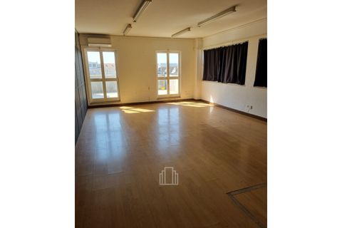 Erhvervsejendom i Espinho, Aveiro, Espinho - € 400.000 | Ref: 529-Ez - foto 2