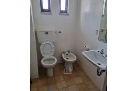 Erhvervsejendom i Espinho, Aveiro, Espinho - € 400.000 | Ref: 529-Ez - foto 7