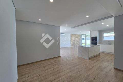 Villa a Seixal, Setubal, Seixal - € 625.000 | Ref: 404 - foto 8