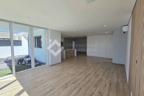 Villa a Seixal, Setubal, Seixal - € 625.000 | Ref: 404 - foto 11