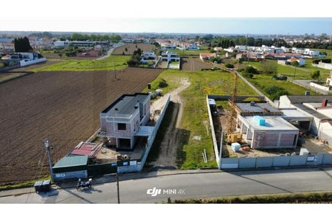 Helårsgrund i Aveiro, Aveiro, Aveiro - € 150.000 | Ref: KWPT-027354 - foto 8