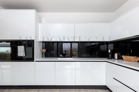 Villa i Oeiras, Lisbon, Oeiras - € 1.685.000 | Ref: CAS_624B - foto 15