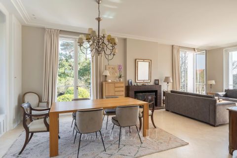 Villa a Garches, Hauts-de-Seine, Garches - € 3.200.000 | Ref: 85705738 - foto 6