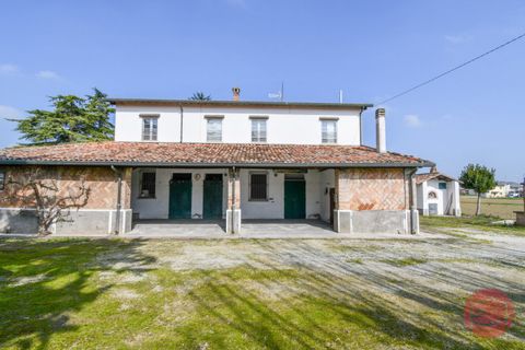 Villa i Cesena, Forli-Cesena, Cesena - € 300.000 | Ref: G-C3-040 - foto 1
