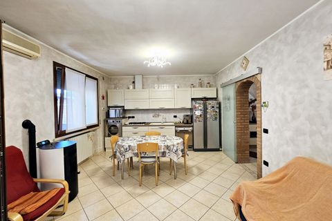 Rækkehus i Castagnaro, Verona, Castagnaro - € 155.000 | Ref: VSC 472 - foto 1
