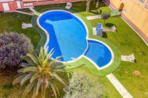 Lejlighed i Torrevieja, Alicante, Torrevieja - € 139.500 | Ref: V-24147 - foto 1