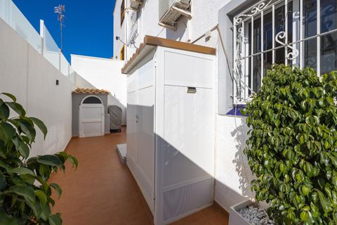 Villa a Los Altos, Alicante, Los Altos - € 259.900 | Ref: R-42775 - foto 9