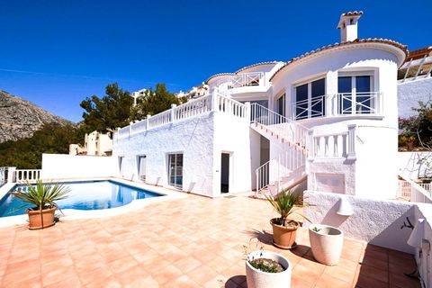 Villa en Altea, Alicante, Altea - € 1.195.000 | Ref: 32642 - photo 1