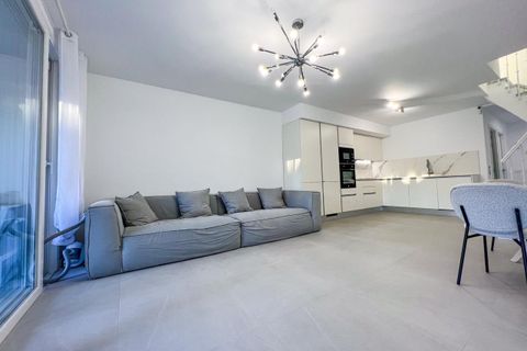 Rækkehus i Estepona, Malaga, Estepona - € 820.000 | Ref: CRNG139T3 - foto 9