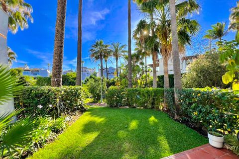 Rækkehus i Estepona, Malaga, Estepona - € 820.000 | Ref: CRNG139T3 - foto 27