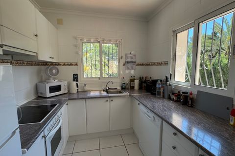 Villa i Benissa, Alicante, Benissa - € 590.000 | Ref: CH3404 - foto 11