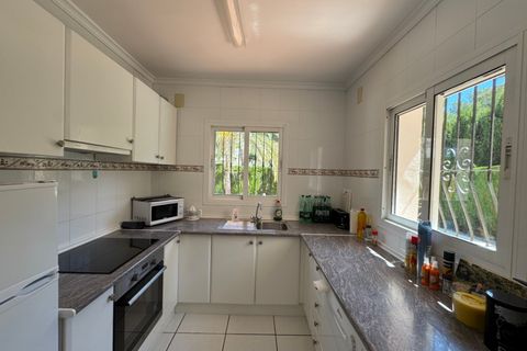 Villa i Benissa, Alicante, Benissa - € 590.000 | Ref: CH3404 - foto 26