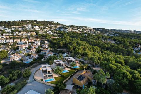 Villa i Calpe, Alicante, Calpe - € 950.000 | Ref: 167129__COMPLEX__167/13477 - foto 1