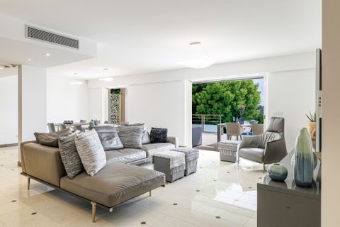 Villa i Eze, Alpes-Maritimes, Eze - € 3.700.000 | Ref: HH-16152125 - foto 13