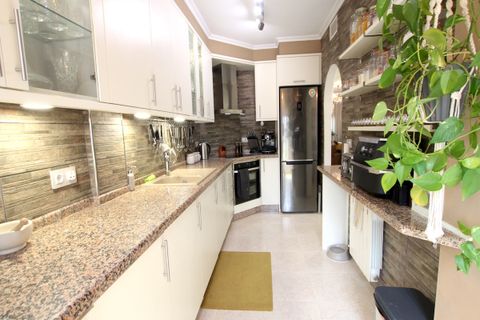Villa en Bigastro, Alicante, Bigastro - € 369.950 | Ref: 200-4742 - photo 12