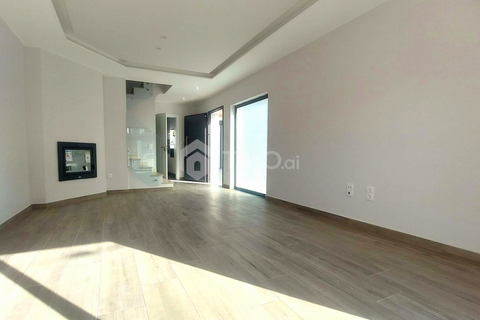 Villa i Quinta do Conde, Setubal, Quinta do Conde - € 450.000 | Ref: 20260422-3 - foto 1