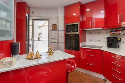 Villa i Corroios, Setubal, Corroios - € 750.000 | Ref: 179 - foto 33