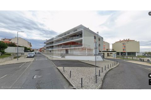 Erhvervsejendom i Azambuja, Lisbon, Azambuja - € 295.800 | Ref: AV715 - foto 1