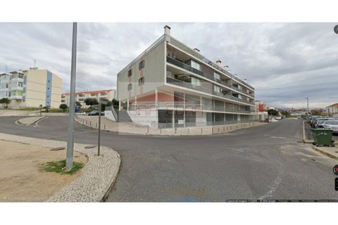Erhvervsejendom i Azambuja, Lisbon, Azambuja - € 295.800 | Ref: AV715 - foto 2