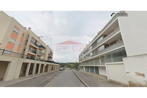 Erhvervsejendom i Azambuja, Lisbon, Azambuja - € 295.800 | Ref: AV715 - foto 3