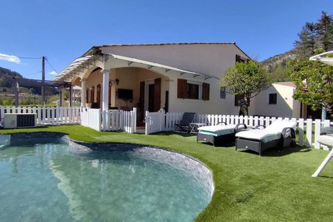 Villa i Puget-Théniers, Alpes-Maritimes, Puget-Théniers - € 368.000 | Ref: 86915414 - foto 1